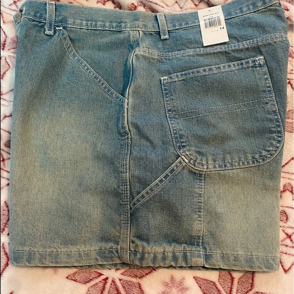 🩳NWT TOMMY HILFIGER Carpenter Jean Shorts🩳 - Picture 2 of 9